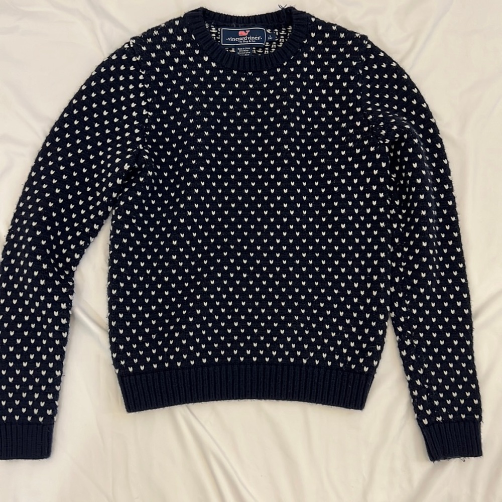 Boys size large (16) Vineyard Vines Navy Norwegian crewneck sweater.
